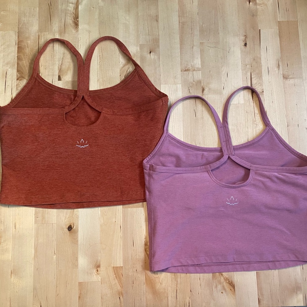 Beyond Yoga Racer Back Tank with Bra Shelf (qty 2) Medium
